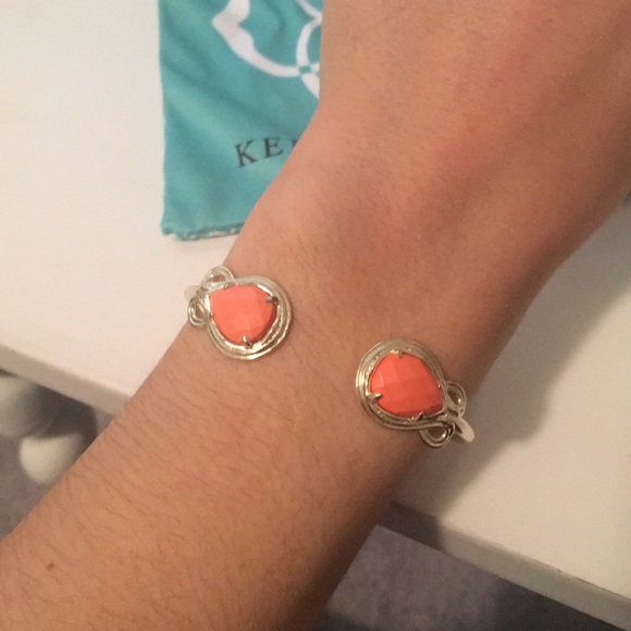 Kendra Scott orange Andy Bracelet - Picture 4 of 4